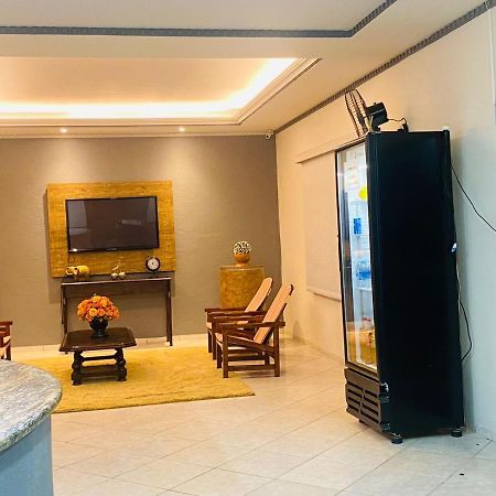 Astro Hotel Рондонополис Экстерьер фото